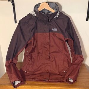 REI Rainier Rain Jacket - Women's M